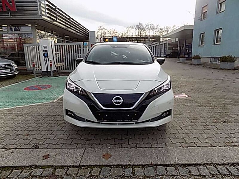 Nissan Leaf N-Connecta 40KW/h 150PS LED Winter MY21 N-Connecta