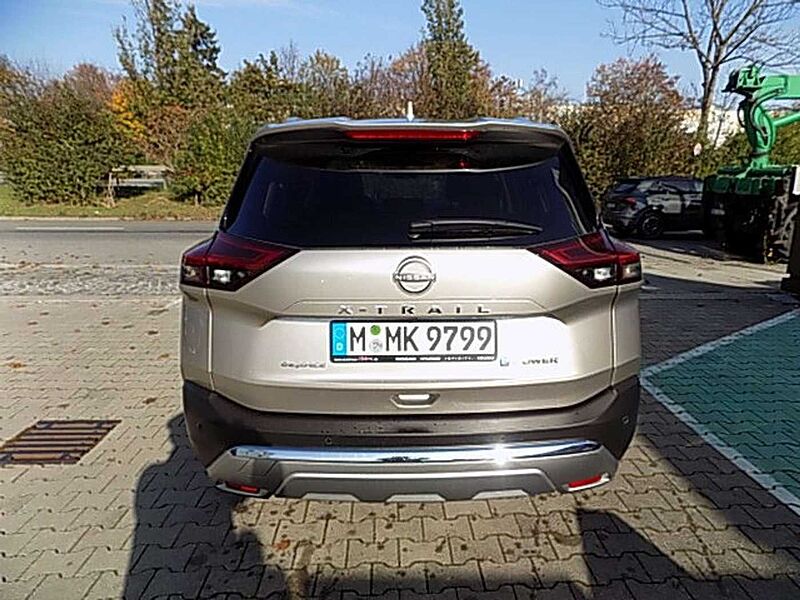 Nissan X-Trail Tekna+ e-Power e-4ORCE 213 PS 7 Sitze Klima Navi