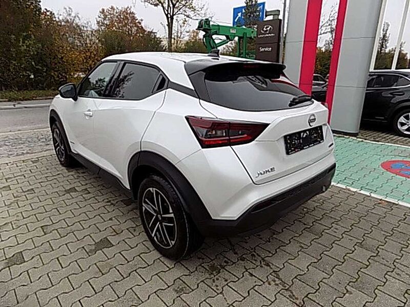 Nissan Juke N-Connecta (B) 1.6 HYBRID 143 PS 4AMT