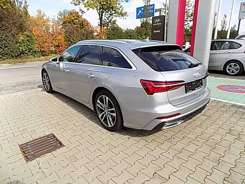 Audi A6 Avant sport 40 TDI Tiptronic S-line LEDER/MATRIX