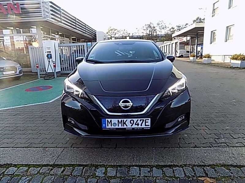 Nissan Leaf Tekna 62kWh 218PS MY20 8fach Bose LED Klima Navi