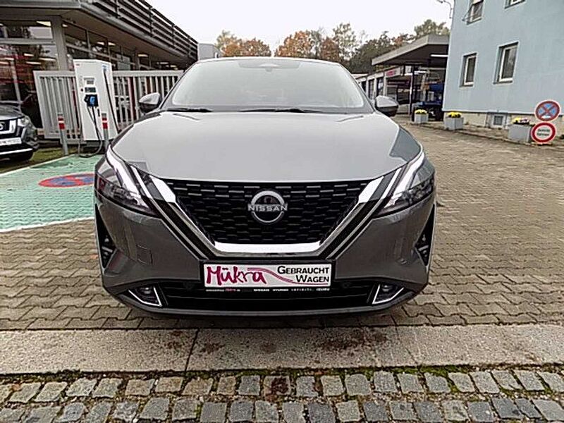 Nissan Qashqai N-Connecta 1.3 DIGT-T MHEV X-Tronic Winterpaket