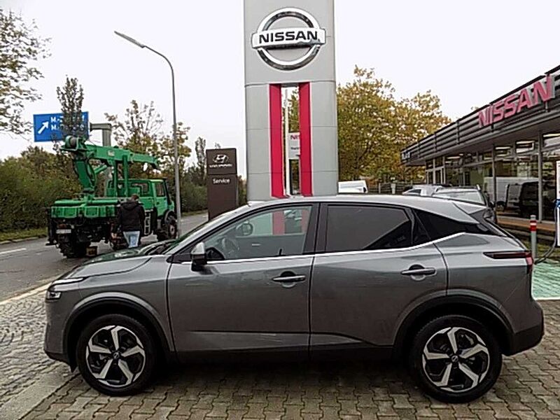 Nissan Qashqai N-Connecta 1.3 DIGT-T MHEV X-Tronic Winterpaket