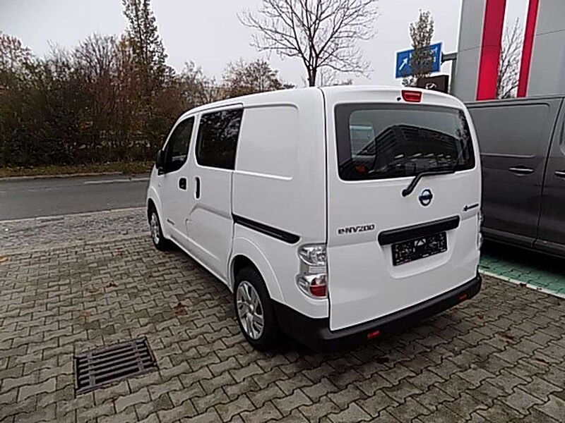 Nissan E-NV200 Premium 40kw/h Winterpaket Navi 2 Schiebetüren