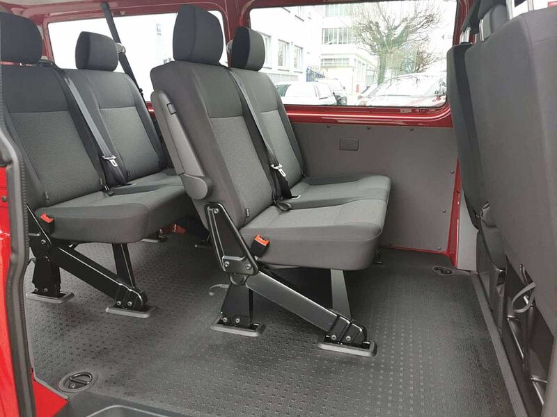 Volkswagen T6.1 Transporter e-ABT Kombi DSG 7 Sitze Klima Sitzheizung