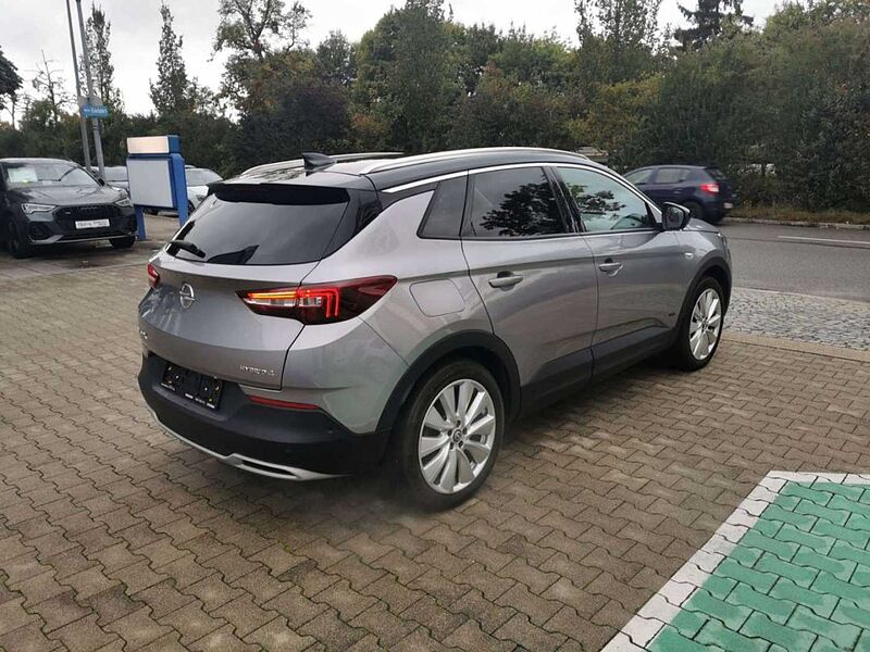 Opel Grandland X Ultimate Plug In Hybrid Allrad Automatik Klima